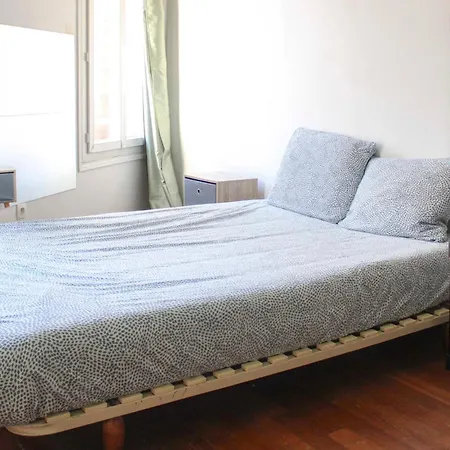 Superb 55m In The Heart Of Saint-ouen Saint-Ouen (Seine-Saint-Denis)